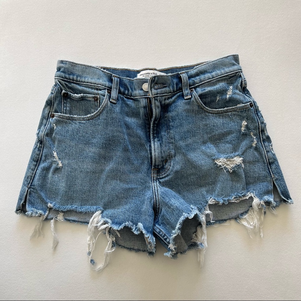 NWOT Abercrombie High Rise Cut off Shorts